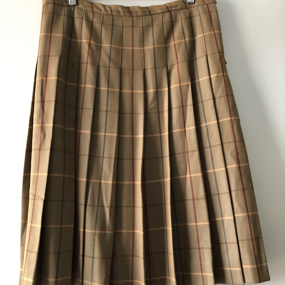 Burberry Vintage Pleated Skirt - Picture 1 of 5